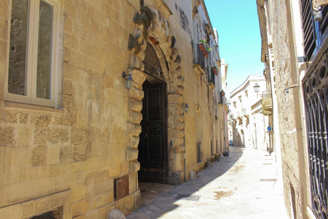 B&B Palazzo Sambiasi Lecce Exterior photo